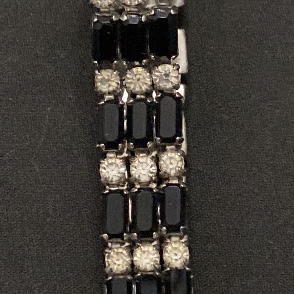 Weiss Rhinestone Bracelet - Picture 7 of 12
